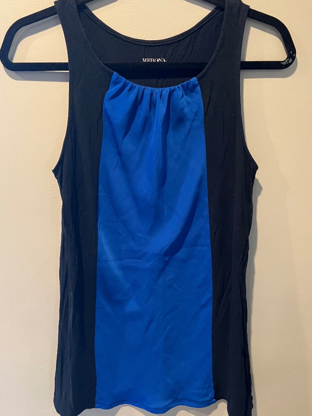 Merona Women’s Sleeveless Top Black and Blue Size M